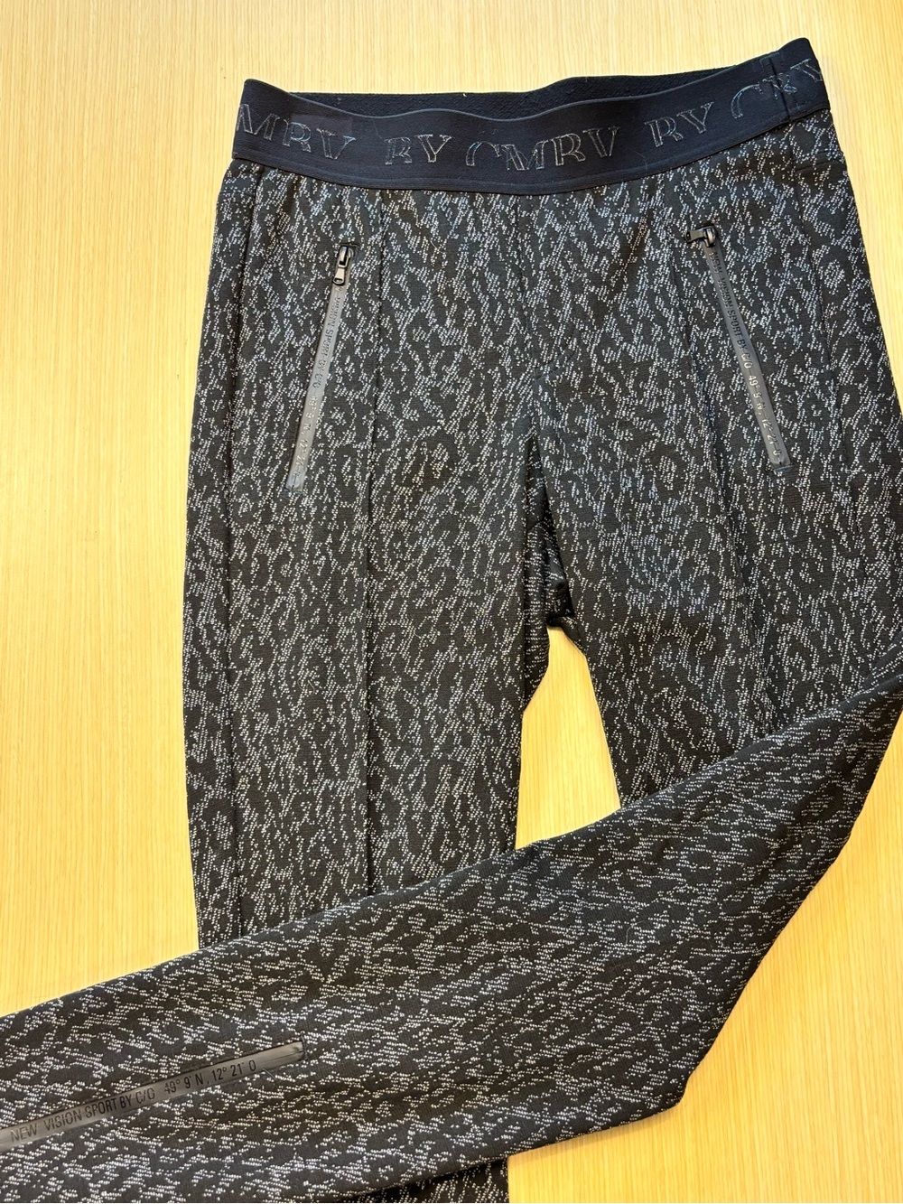 CAMBIO New Vision Sport Black Geometric Zip Pocket Track Pants Slacks EU36 US 6